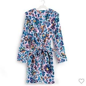 Vera Bradley fleece robe size S/M